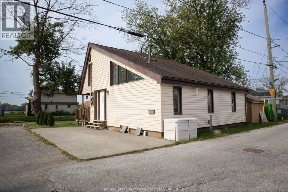 59 WAHNETA AVENUE