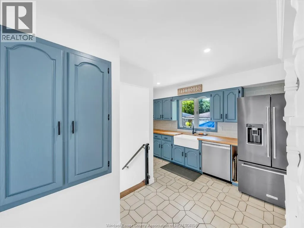 542 CONCESSION RD 2 North