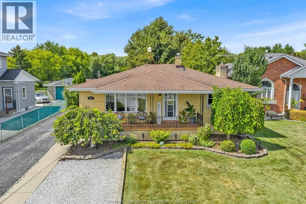 542 CONCESSION RD 2 North