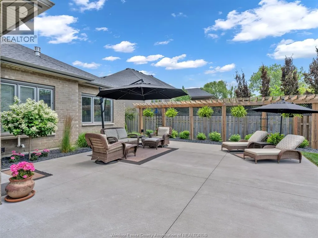 797 HERITAGE ROAD