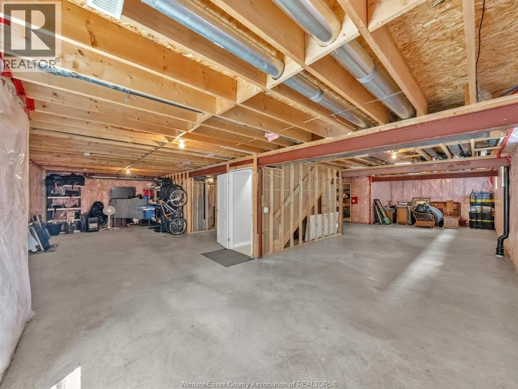 797 HERITAGE ROAD