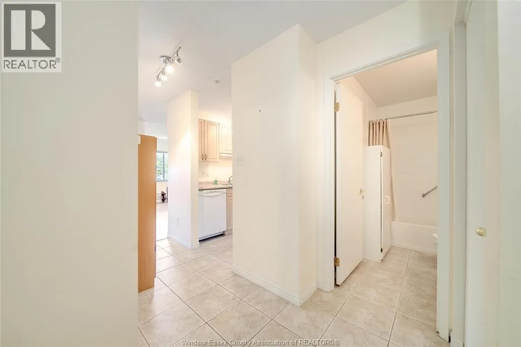 3160 WILDWOOD DRIVE Unit# 206