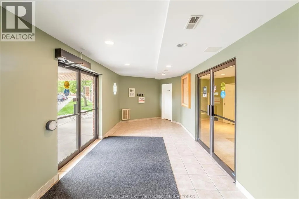 3160 WILDWOOD DRIVE Unit# 206