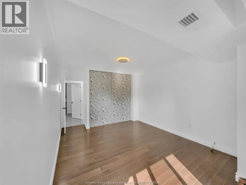 5125 RIVERSIDE DRIVE East Unit# 202