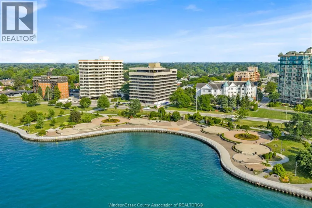 5125 RIVERSIDE DRIVE East Unit# 202