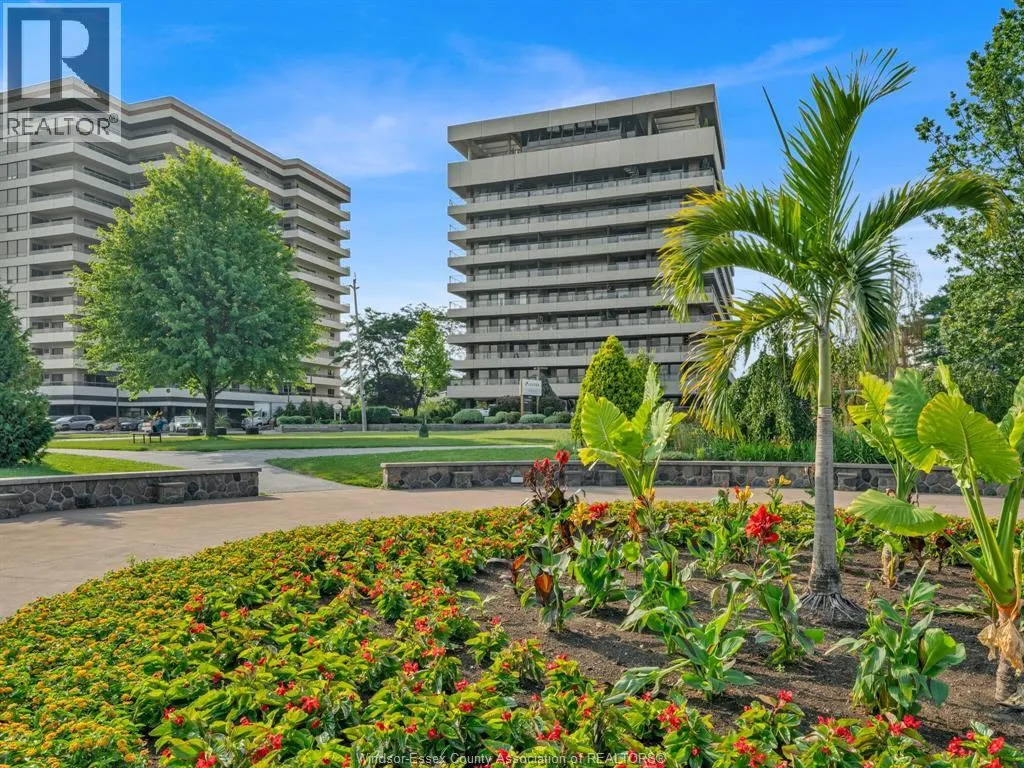 5125 RIVERSIDE DRIVE East Unit# 202