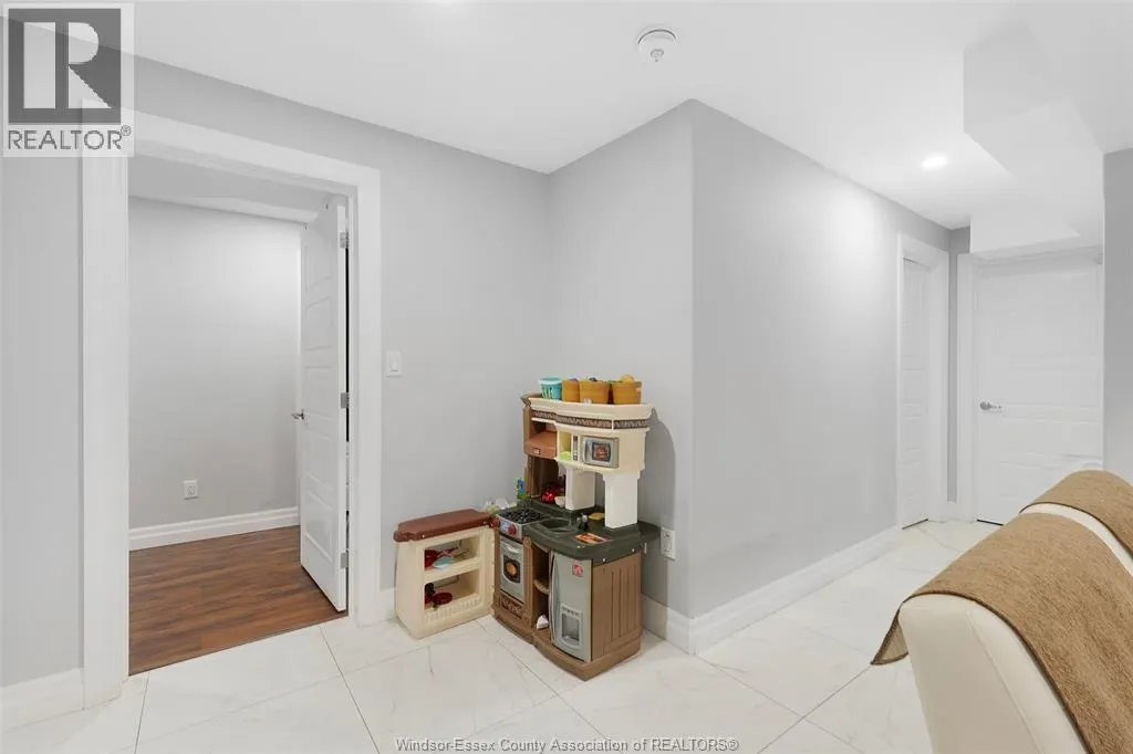 1581 ROCKPORT