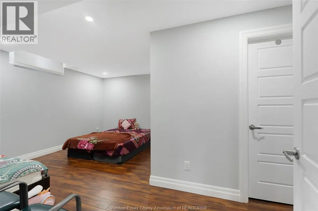 1581 ROCKPORT