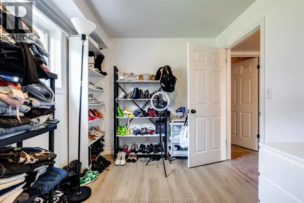 135 Sturgeon Meadows AVENUE