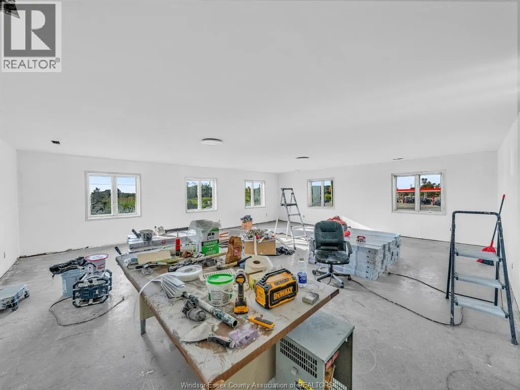 3500 MANNING ROAD