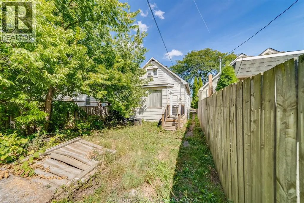 541 BRIDGE AVENUE