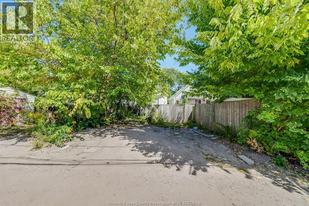 541 BRIDGE AVENUE