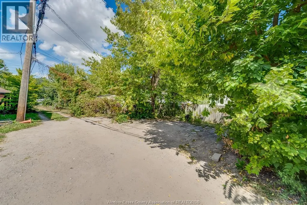 541 BRIDGE AVENUE