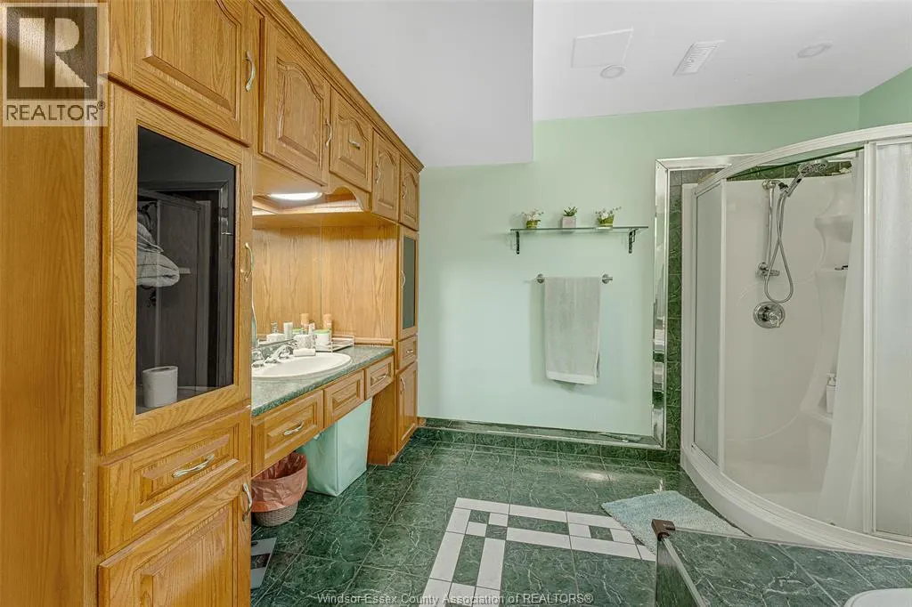 4141 ANTHONY COURT