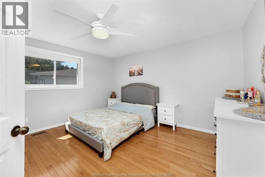 4141 ANTHONY COURT