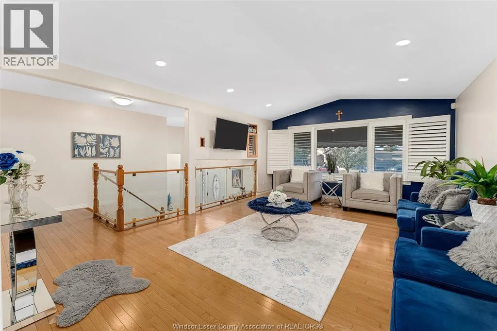 4141 ANTHONY COURT