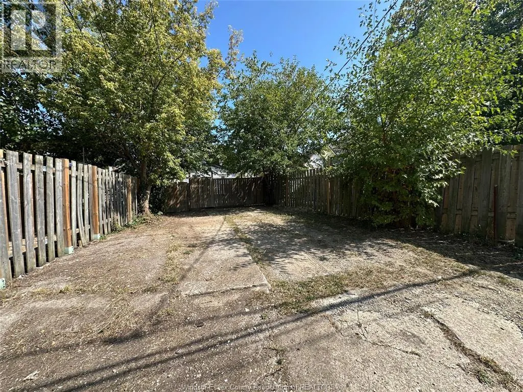 455 AYLMER AVENUE