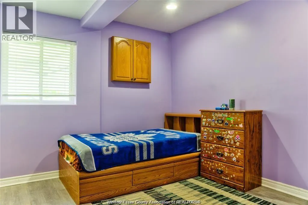 265 ELLIOTT East