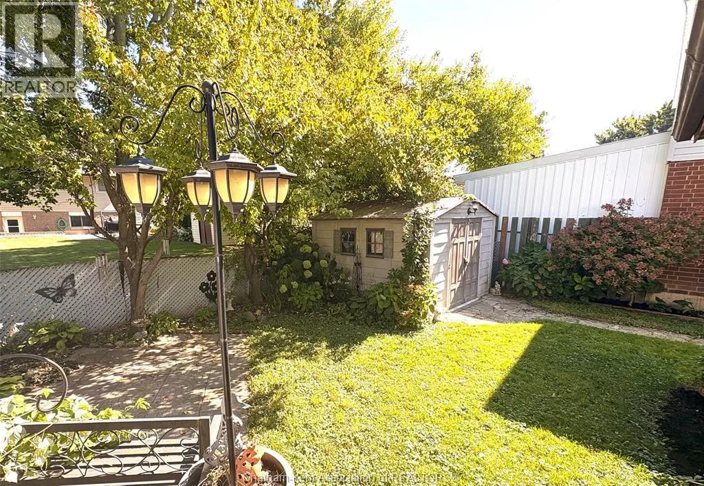 60 COPPERFIELD CRESCENT