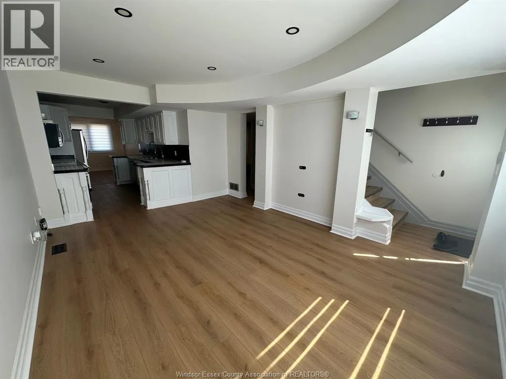 2246 MARENTETTE AVENUE