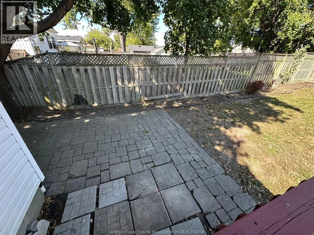 2246 MARENTETTE AVENUE