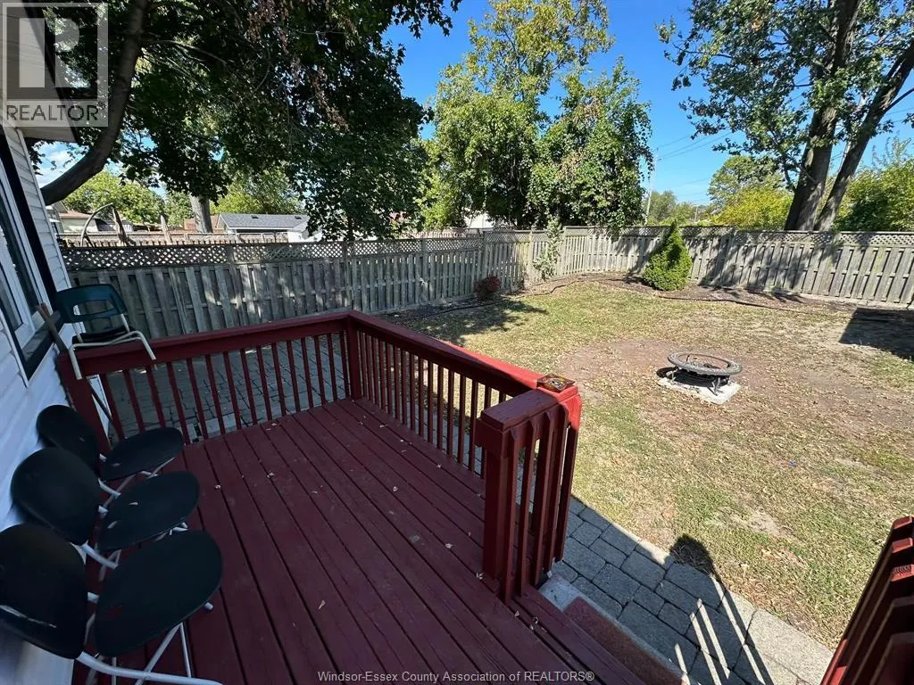 2246 MARENTETTE AVENUE