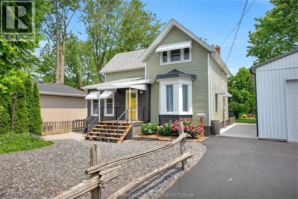 61 DELAWARE AVENUE