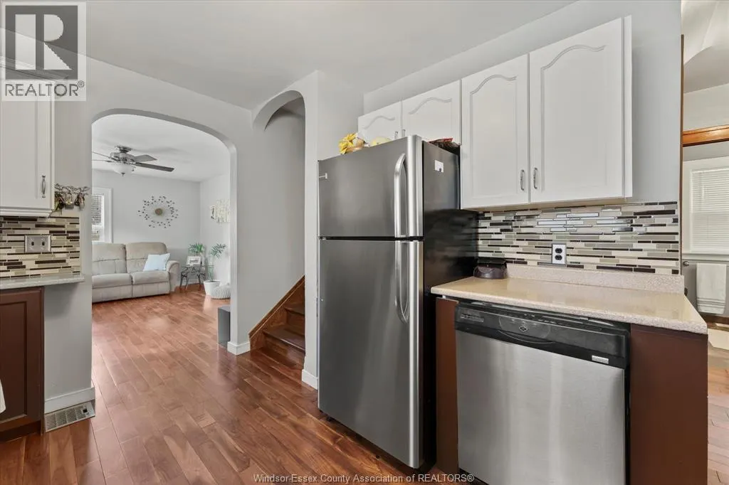 1089 Prado PLACE