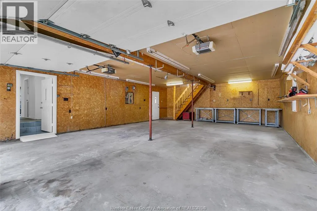 3353 BYNG ROAD