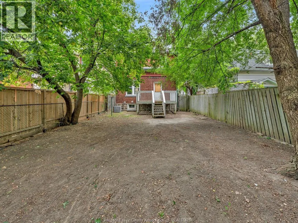 1137 BRUCE AVENUE
