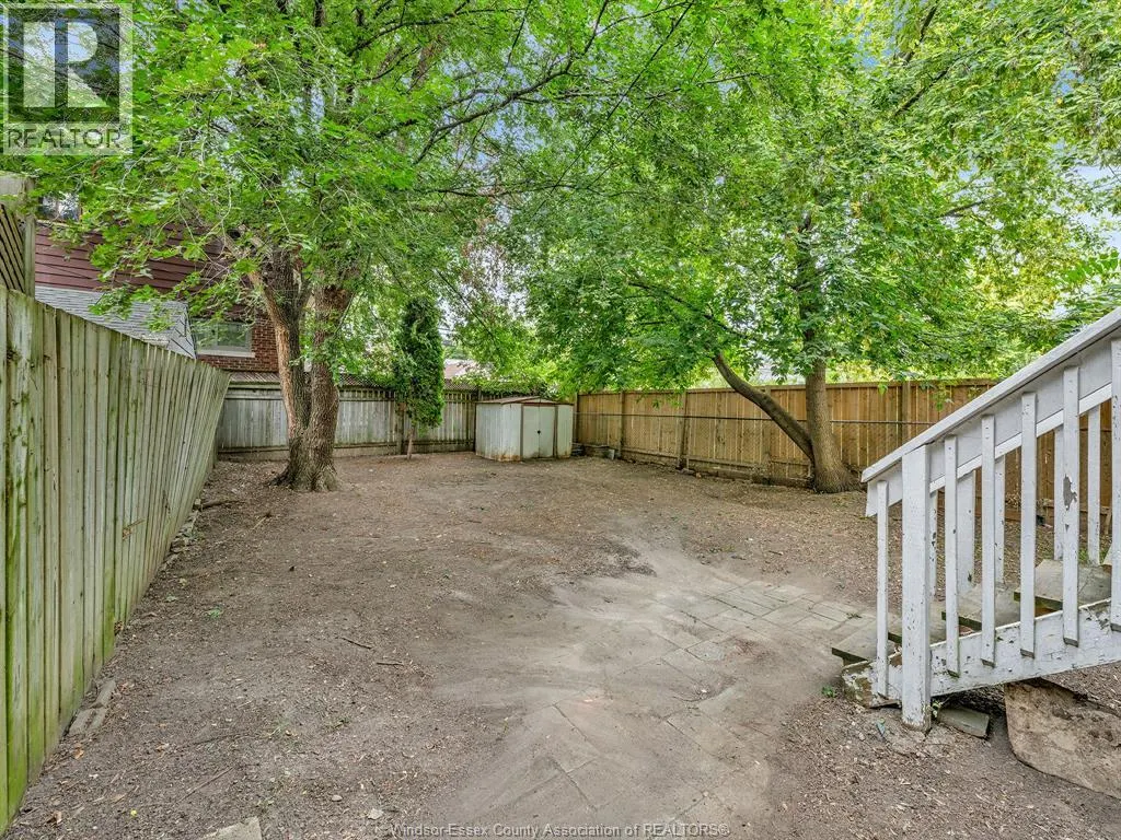 1137 BRUCE AVENUE