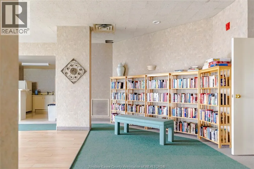 5151 RIVERSIDE Drive Unit# 905