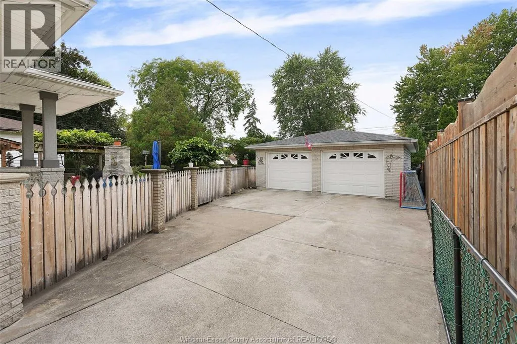 341 GENEVIEVE STREET