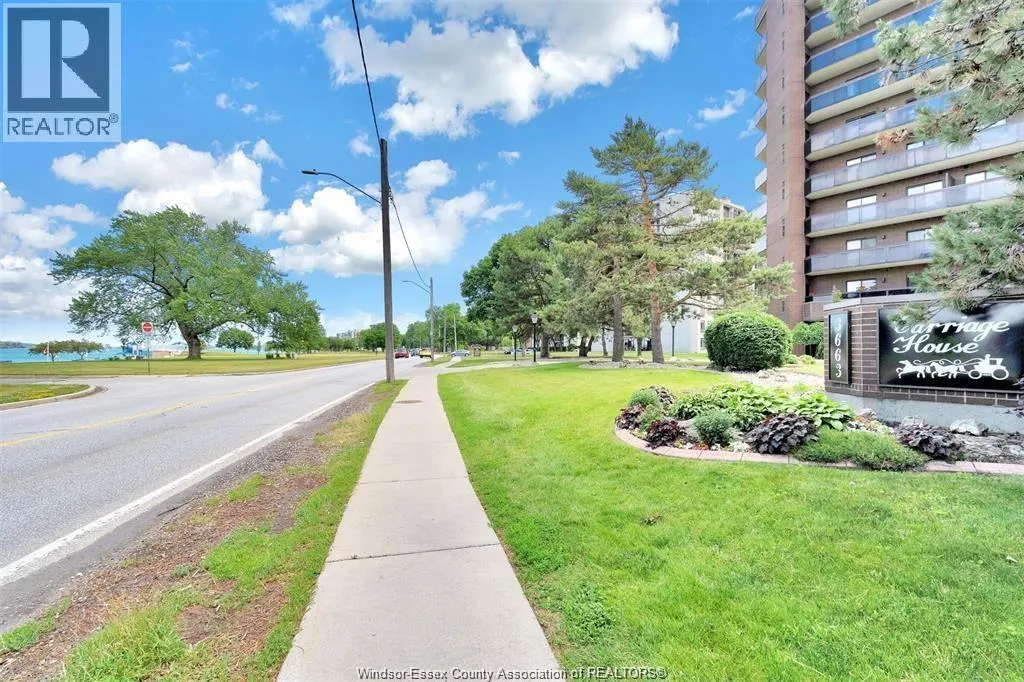 3663 RIVERSIDE DRIVE East Unit# 203