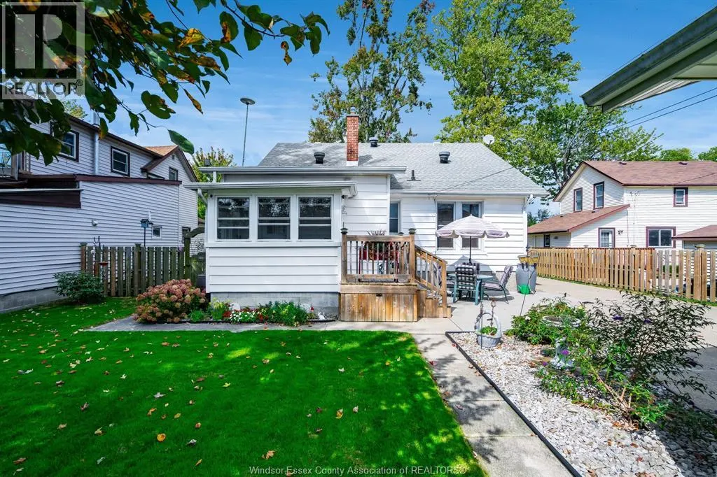 48 Orange St