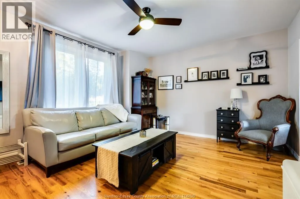 1279 Monmouth