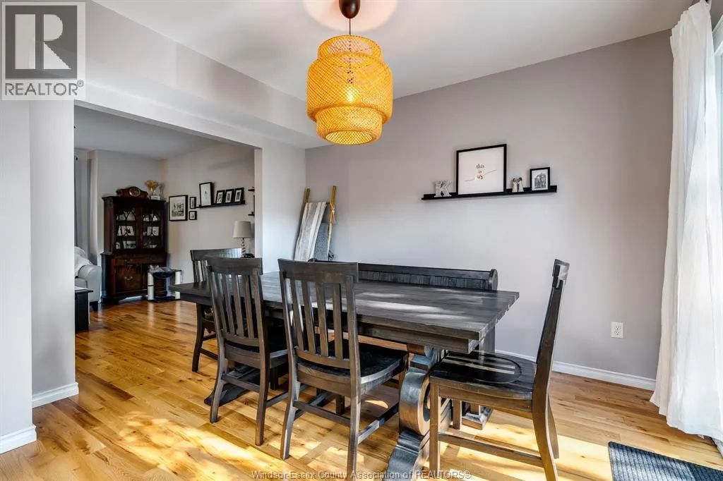 1279 Monmouth