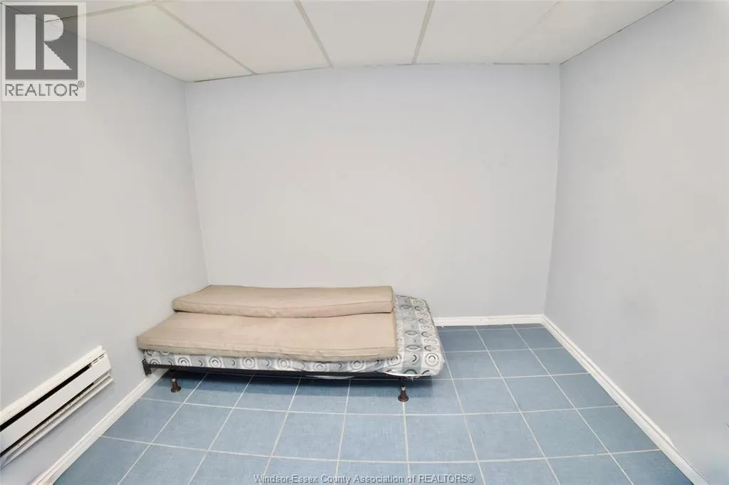 2913 MEADOWBROOK LANE Unit# 6