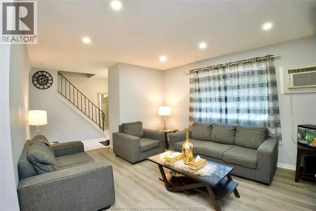2913 MEADOWBROOK LANE Unit# 6