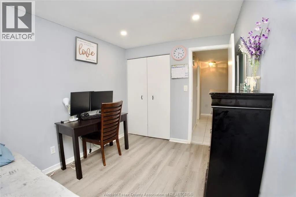 2913 MEADOWBROOK LANE Unit# 6