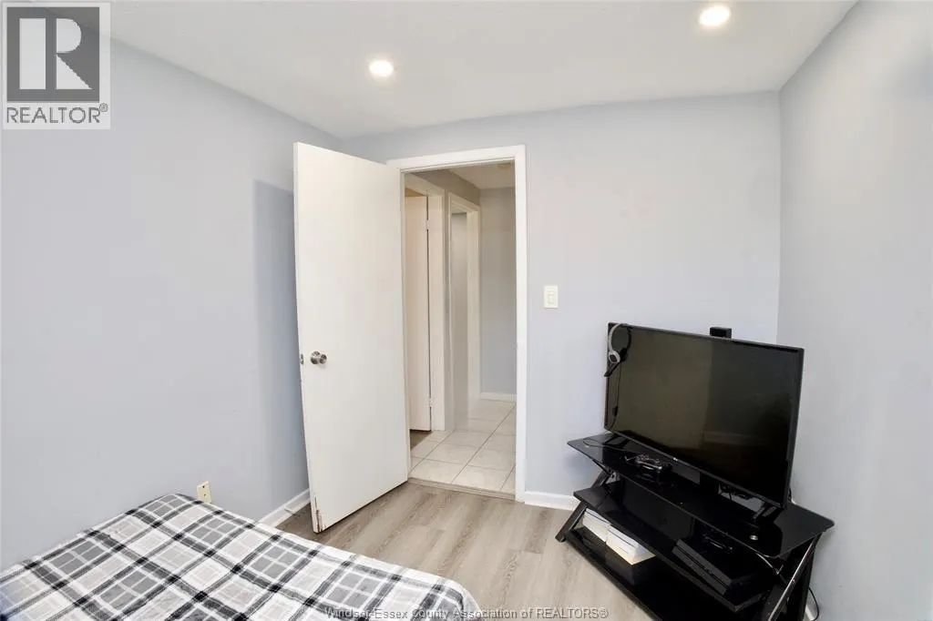 2913 MEADOWBROOK LANE Unit# 6