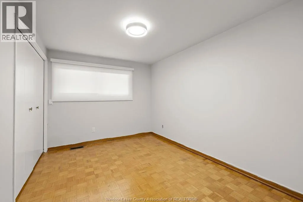 4020 KENNEDY DRIVE