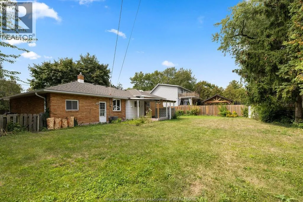 4020 KENNEDY DRIVE