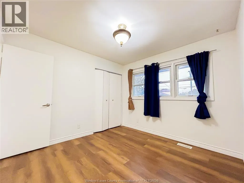 951 RIVERDALE