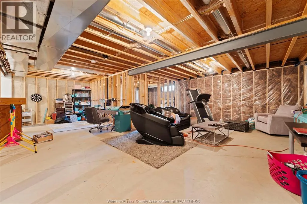 2327 CLEARWATER AVENUE