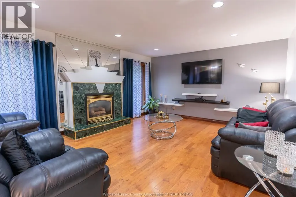 12310 CANDLEWOOD