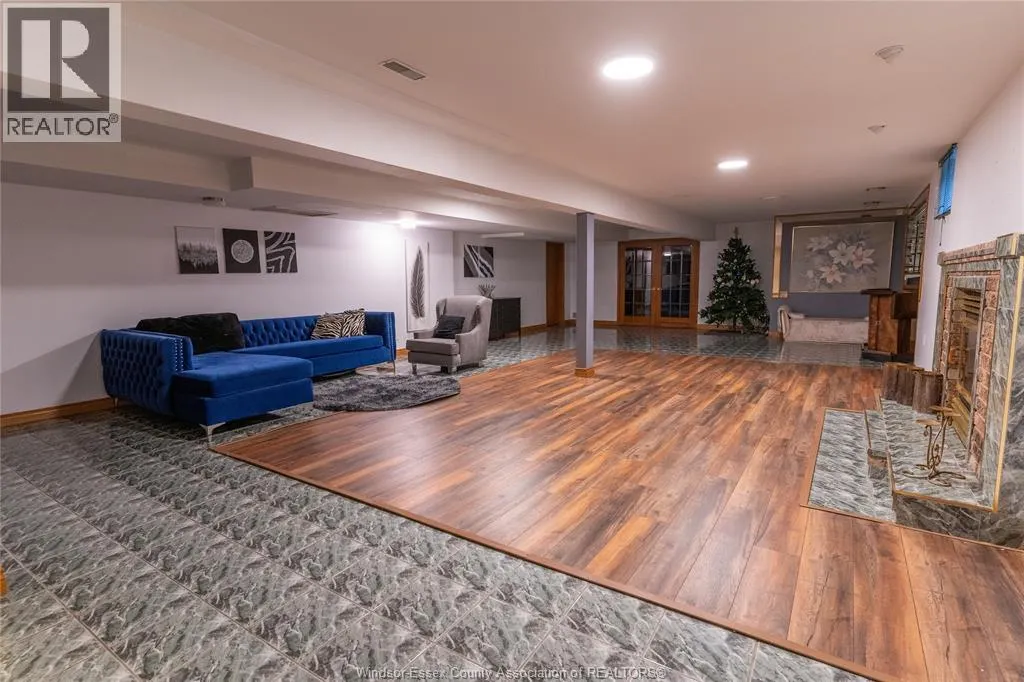 12310 CANDLEWOOD