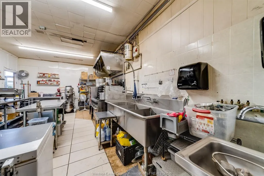 123 COUNTY RD 34 West