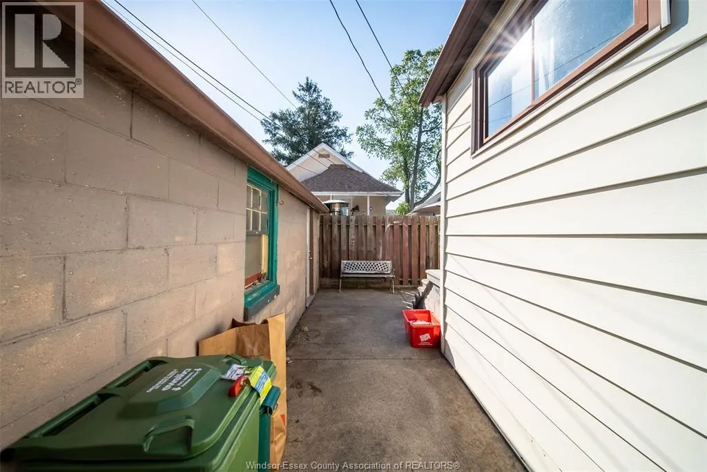1186 PIERRE
