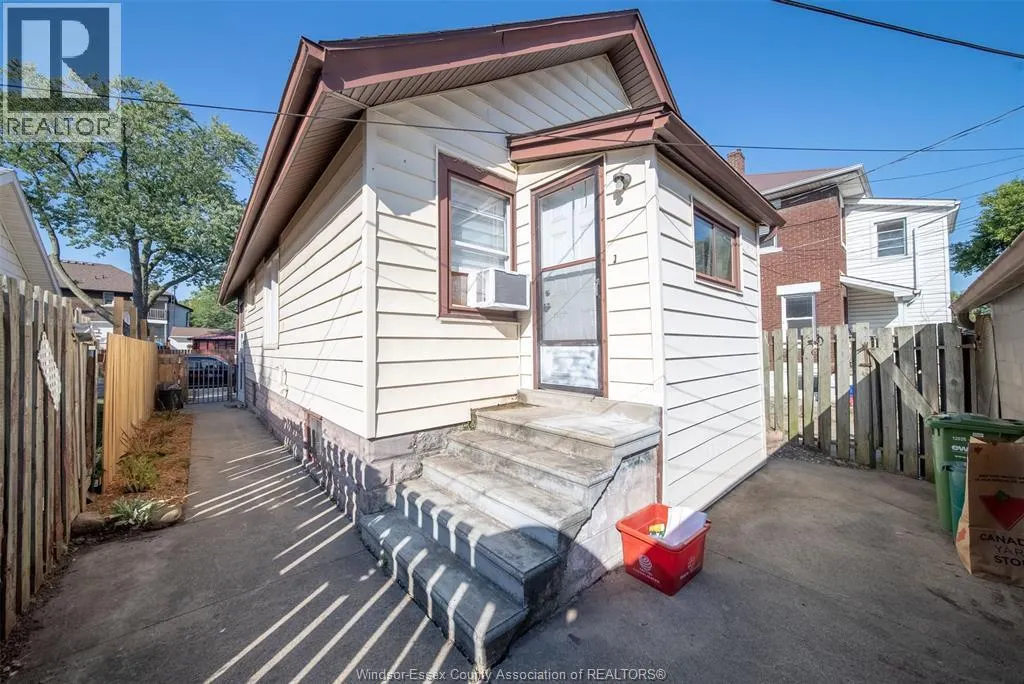 1186 PIERRE